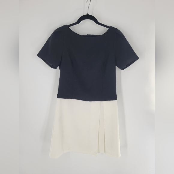 WHBM Colorblock Crepe Shift Dress Size 6 White Black - Picture 1 of 4